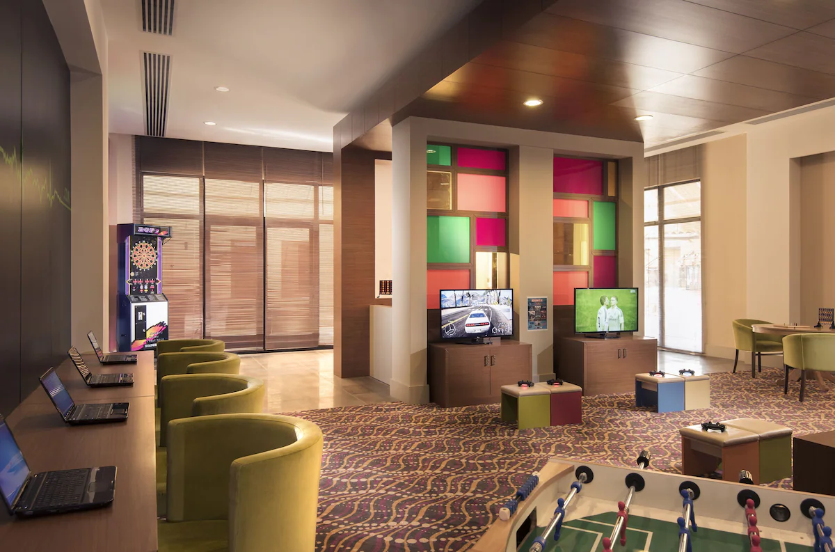 امکانات هتل رکسوس باب البحر دبی